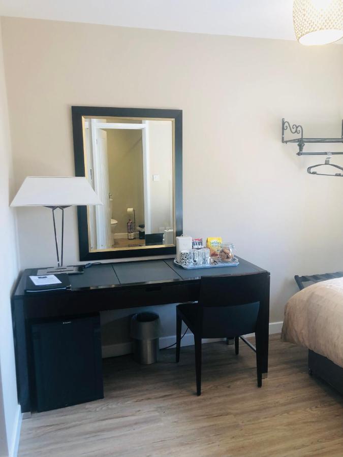 The Annexe II Apartment Милдънхол Екстериор снимка